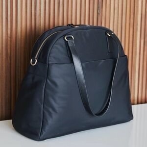 Lo & Sons Black OG2 Laptop/Travel Bag (Silver Lining, Silver Hardware)